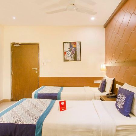 Oyo 984 Hotel Gn International Lālāguda 外观 照片
