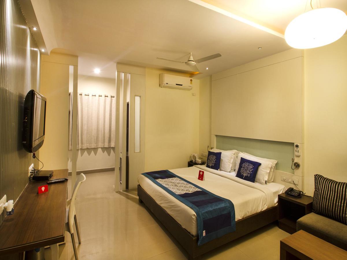 Oyo 984 Hotel Gn International Lālāguda 外观 照片