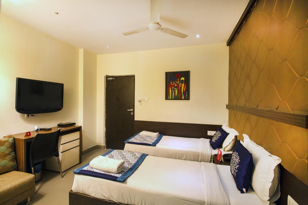 Oyo 984 Hotel Gn International Lālāguda 外观 照片